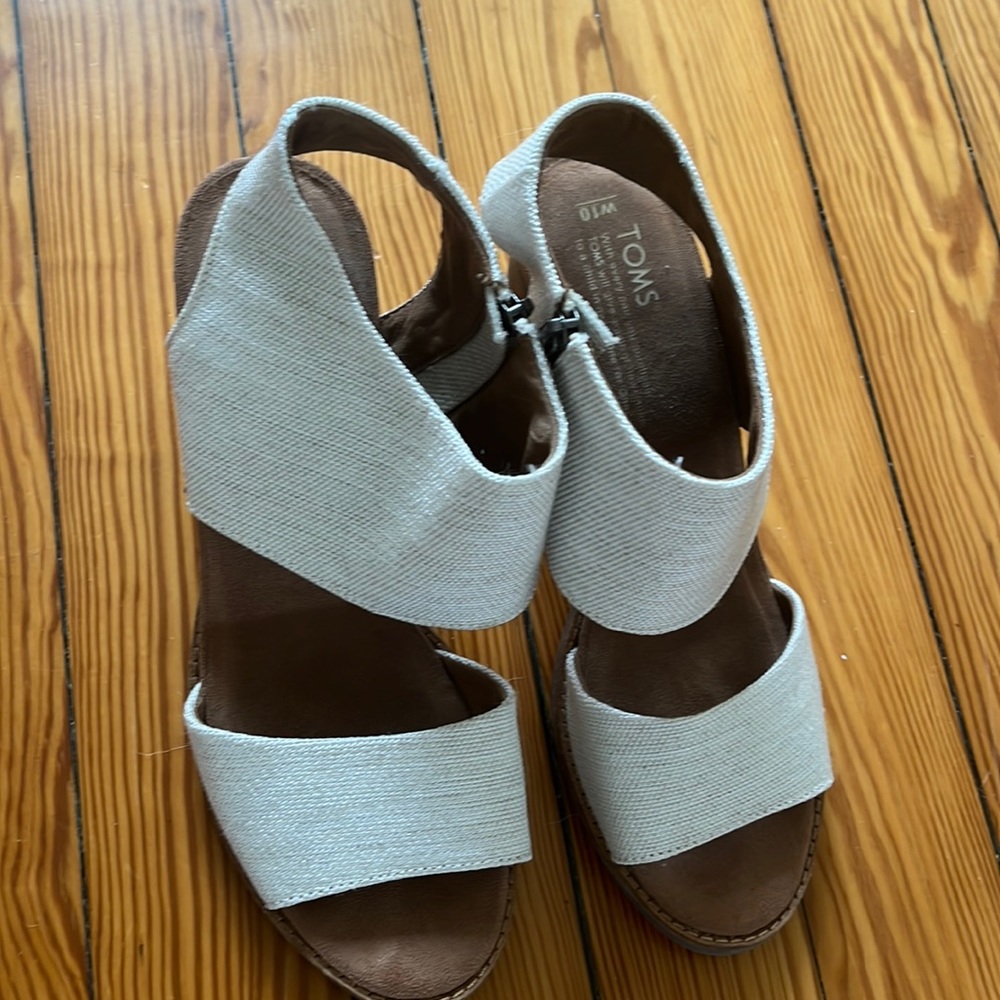 TOMS Majorca Stacked Block Heel Open Toe Ankle Strap Leather Sandals Size 10